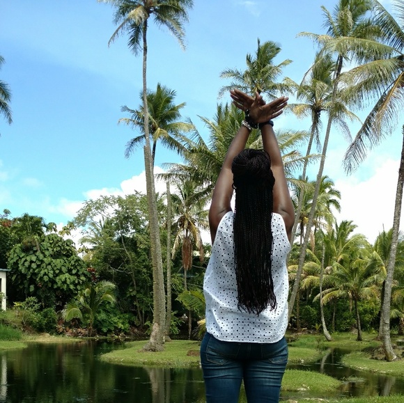 Meet your Posher, Charli - Picture 1 of 1